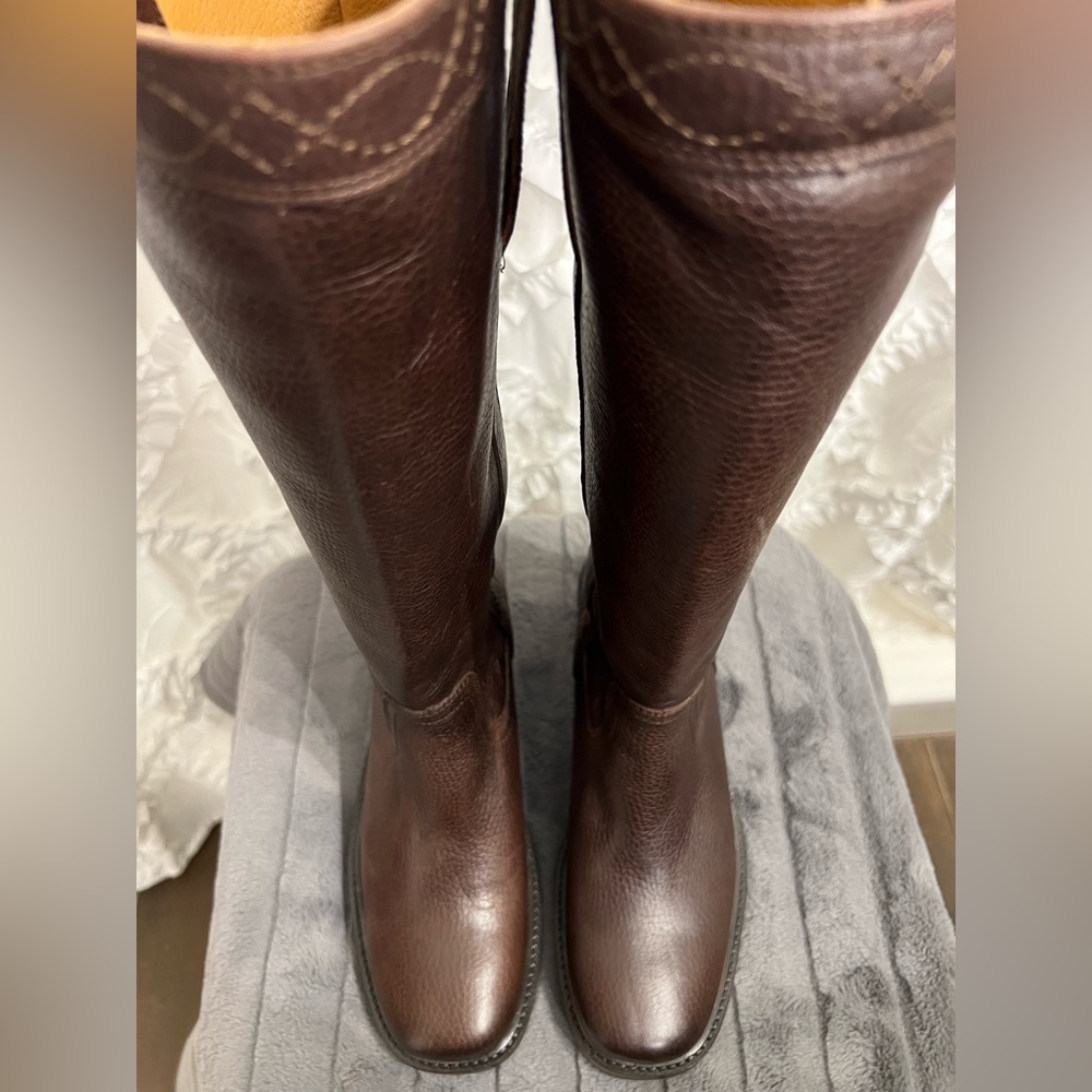 Frye Kate Pull On Tall Boots Dark Brown Pebble Leather NIB - Picture 13 of 15